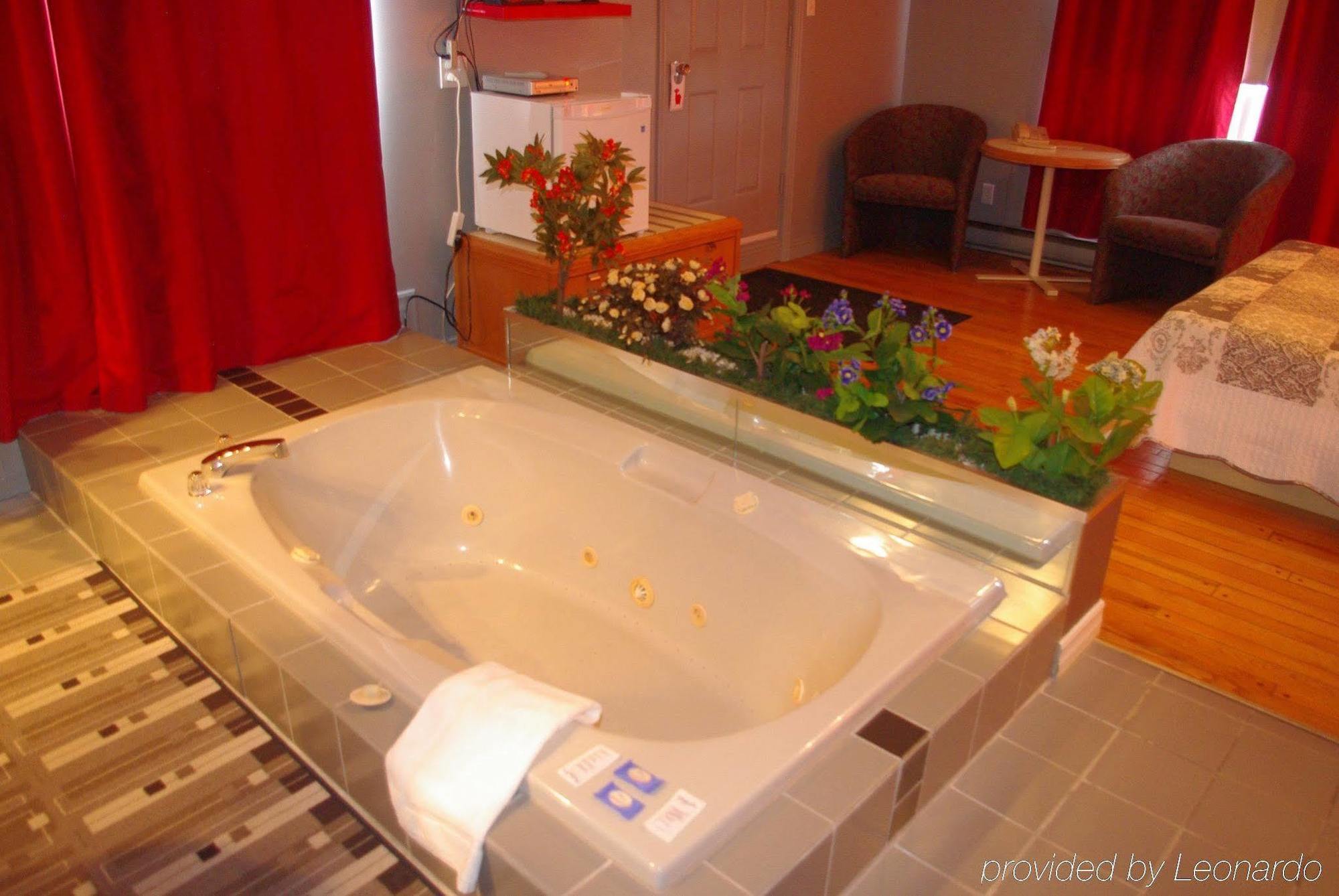 Hotel Motel Le Regent 魁北克 外观 照片